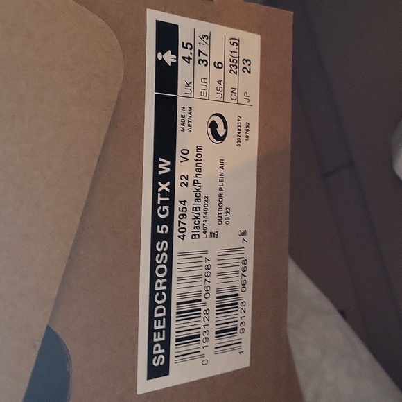 Brand new with tags Salomon Speedcross 5 GTX - Picture 5 of 5